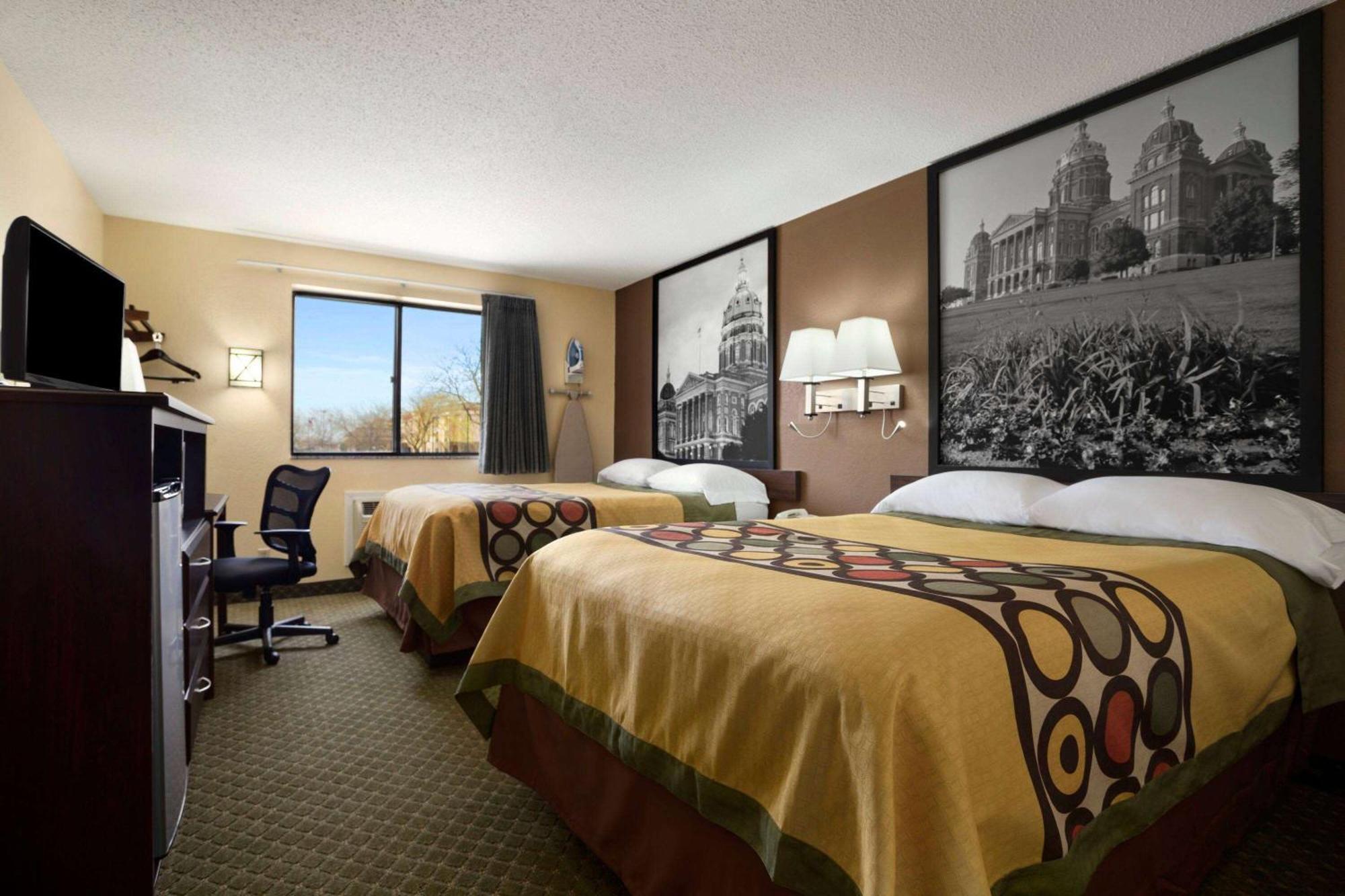 Hotel Super 8 By Wyndham Cedar Rapids Exteriér fotografie