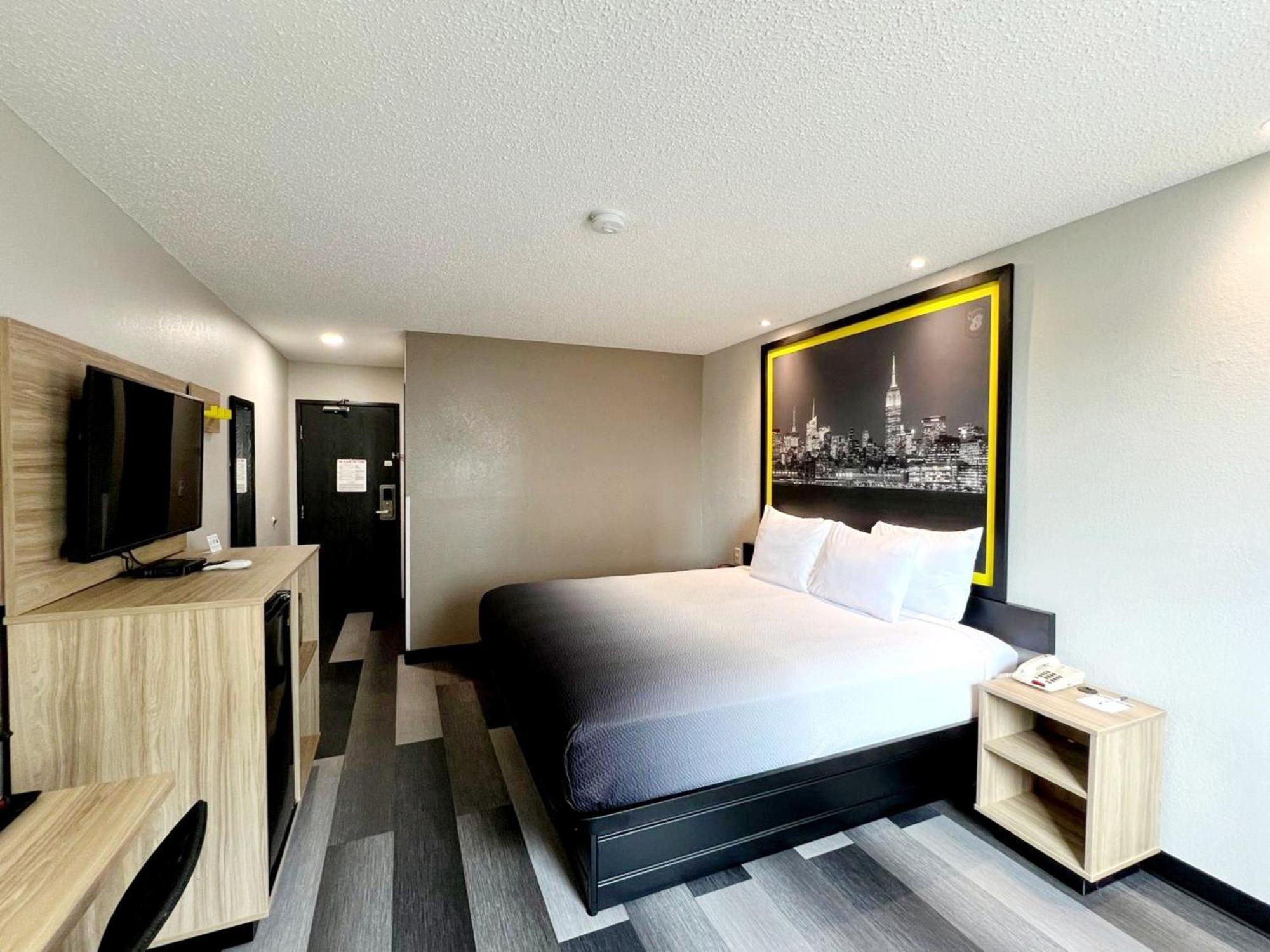 Hotel Super 8 By Wyndham Cedar Rapids Exteriér fotografie